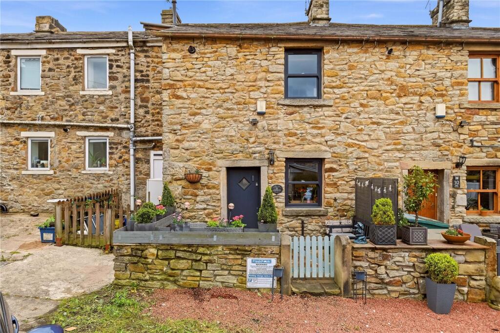 3-bed terraced on Dale Street, Oswaldtwistle, Accrington, Lancashire, BB5, £119,950