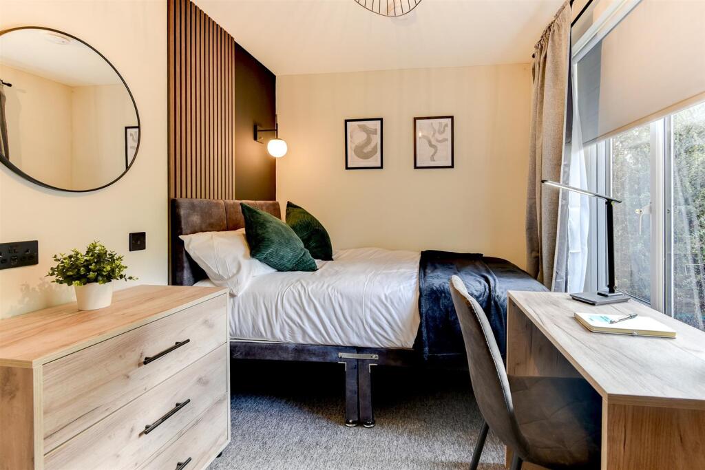 Wellsway, Bath photo 5