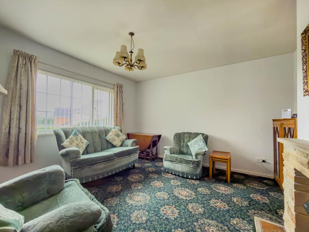 House in Wakefield - View 5