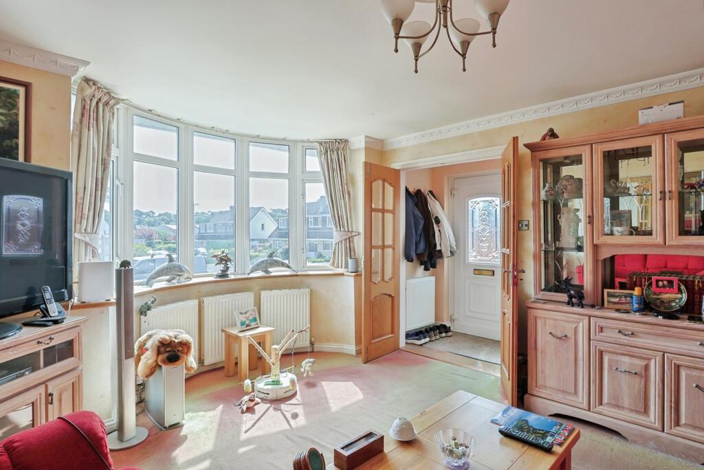 South Western Crescent, Poole, Dorset, BH14 - View 4