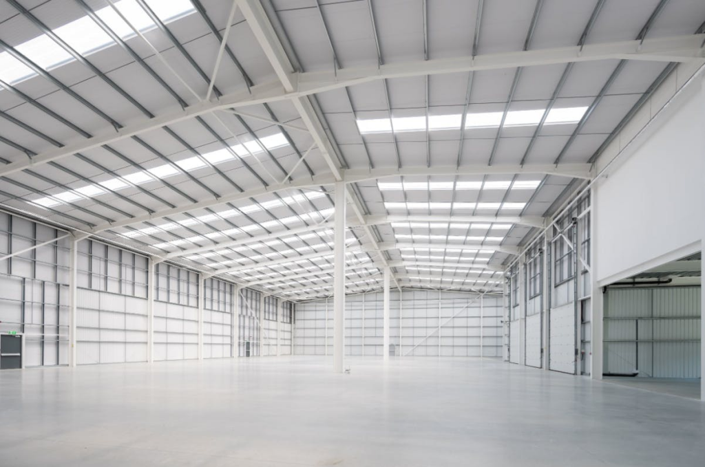 Dagenham Real Snip Indoor.png