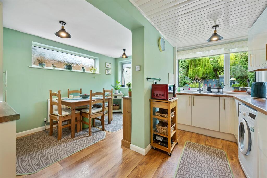 House in Northampton - View 3
