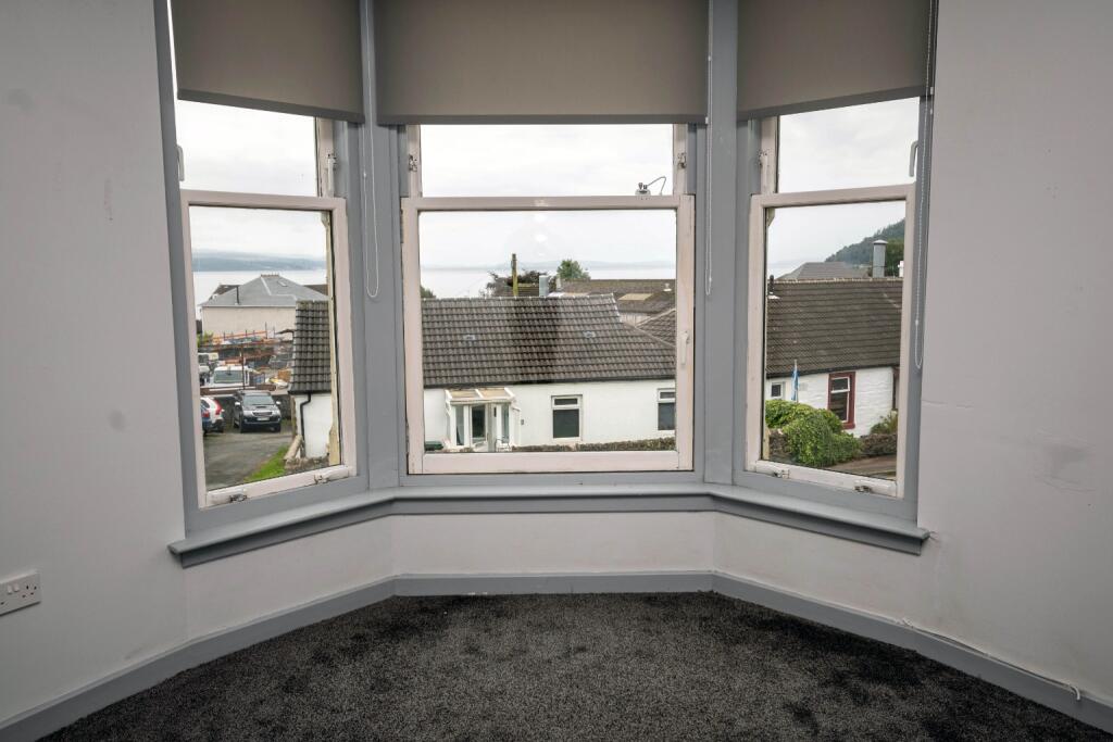 34 Auchamore Road, Dunoon, Argyll and Bute, PA23 7DY photo 4