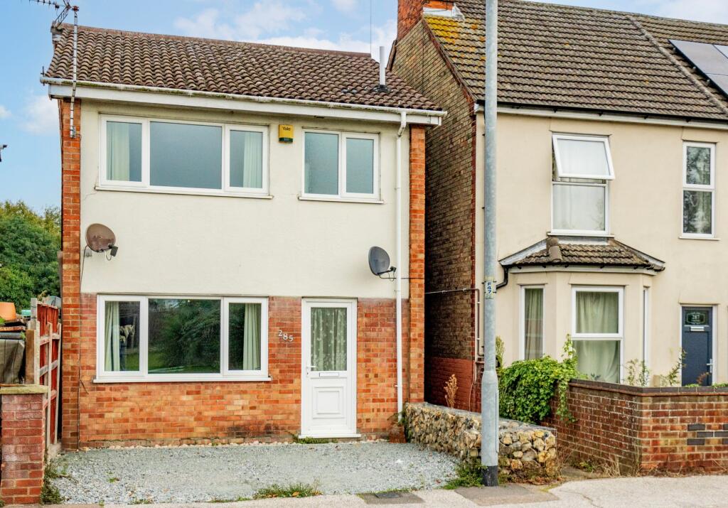 Main image of property: Victoria Road, Oulton Broad South