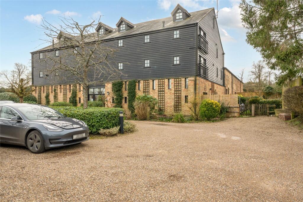 Main image of property: Chine Farm Place, Main Road, Knockholt, Sevenoaks