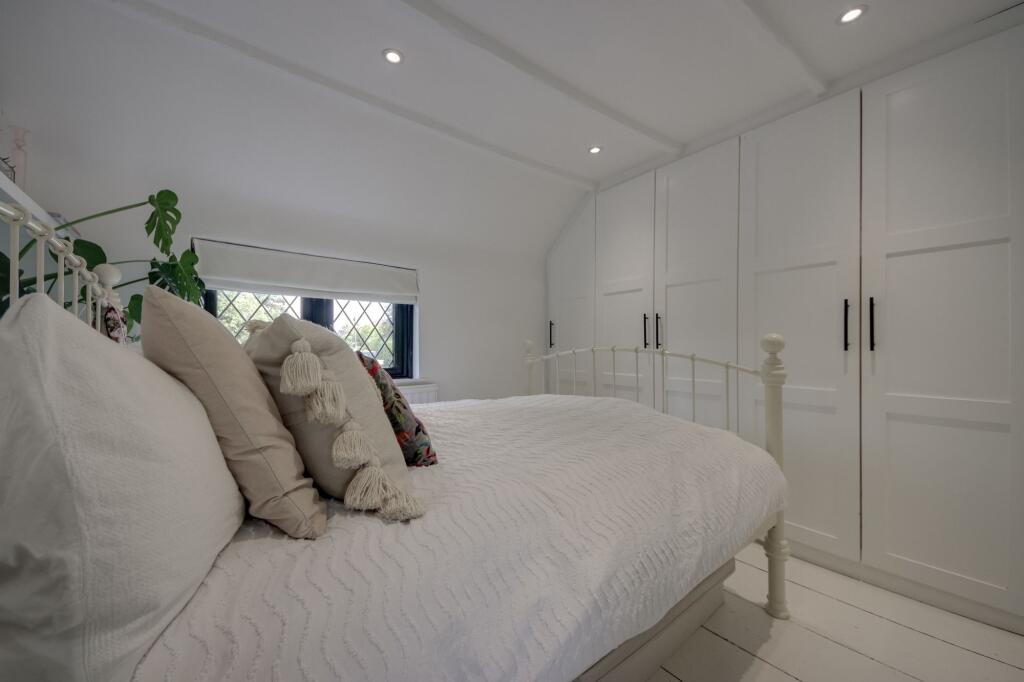 House in Three Rivers, Carpenders Park, Watford Rural - View 4