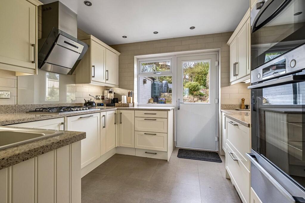 Aysgarth Drive, Darwen, Lancashire, BB3 photo 2