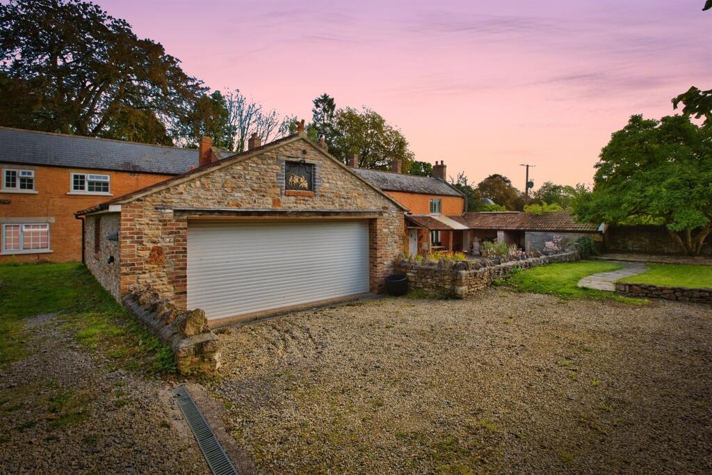Additional image 28 of Kennel Batch, Wookey Hole, Wells