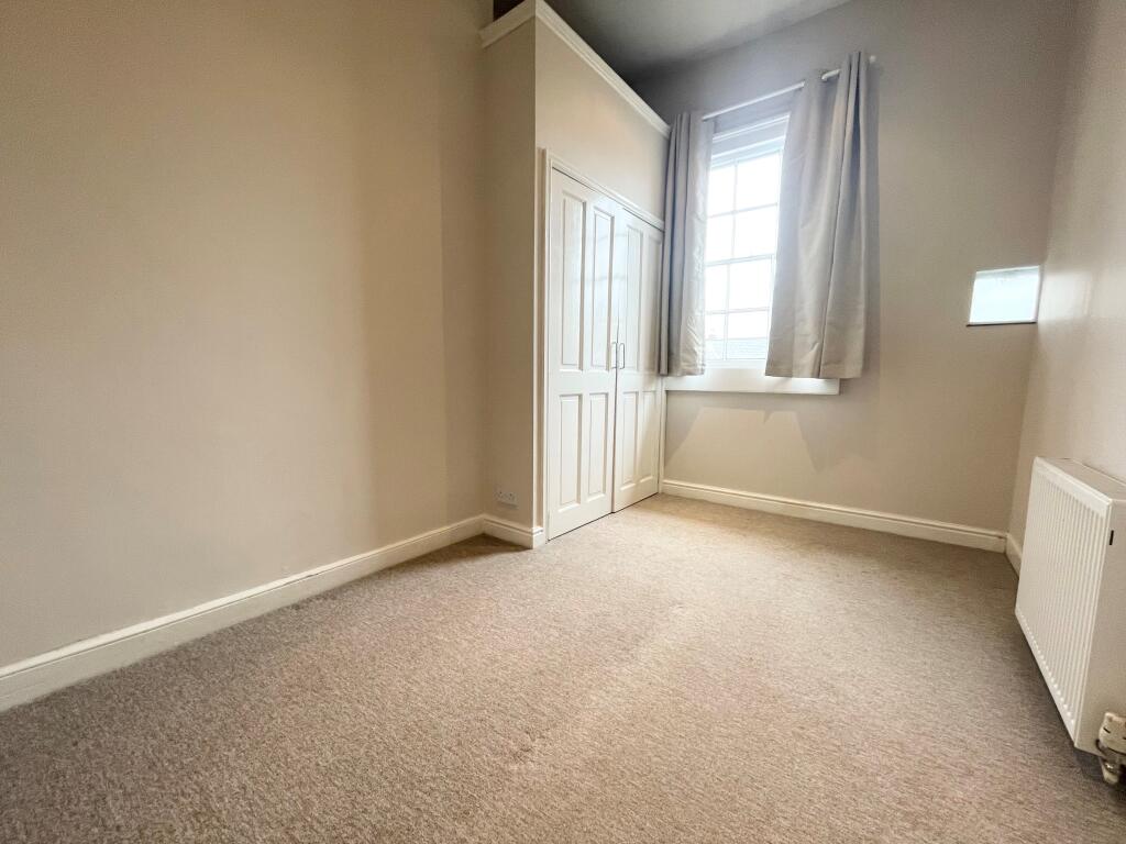 Apartment in Bath - More