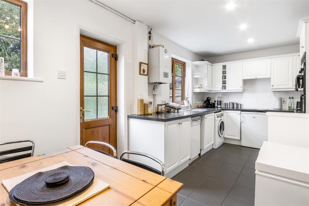 Additional image 7 of Pooleys Lane, Welham Green, Herts