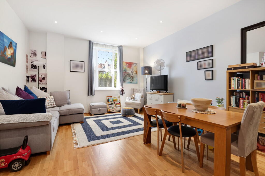 Main image of property: 2 Bed 2 Bath apartment with Parking Space, Bromyard House, Bromyard Avenue, London, W3 7BY