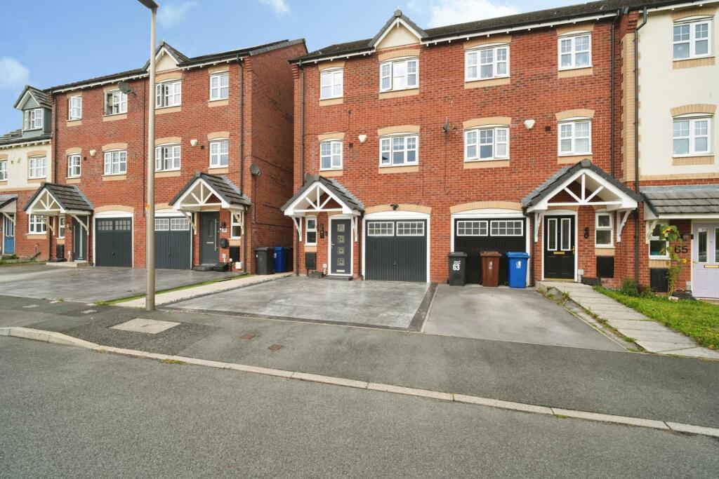 House in Wigan, Greater Manchester - View 2