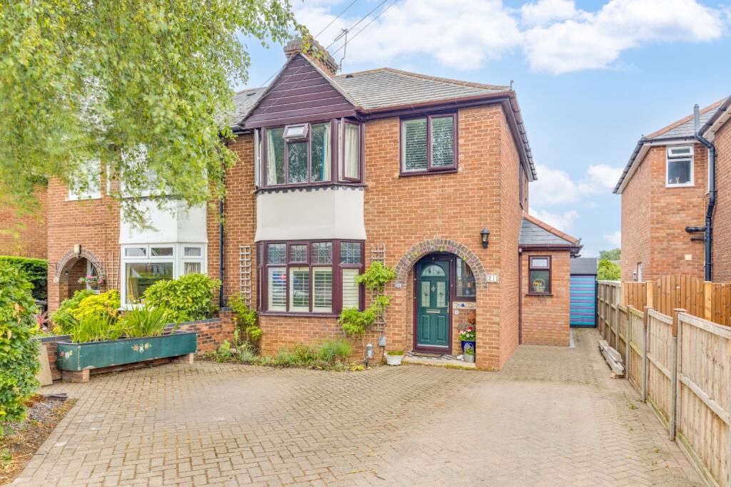 Main image of property: Nutleigh Grove,  Hitchin