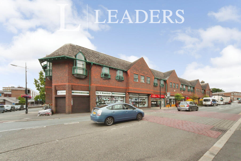 Main image of property: Queensway Parade, LU5