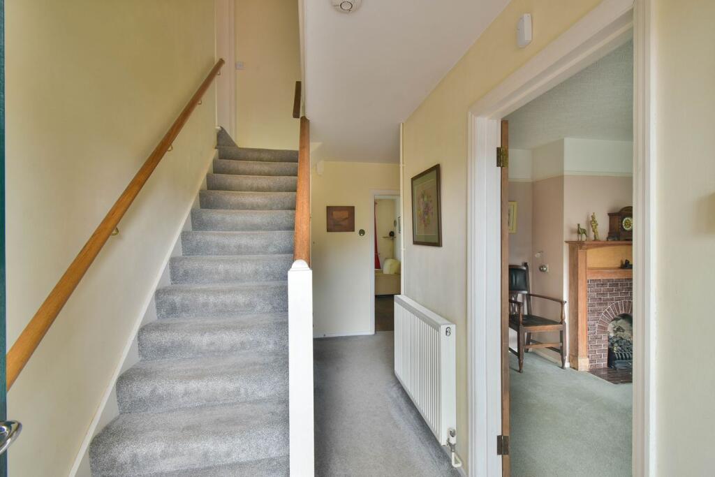 House in Tonbridge - View 4