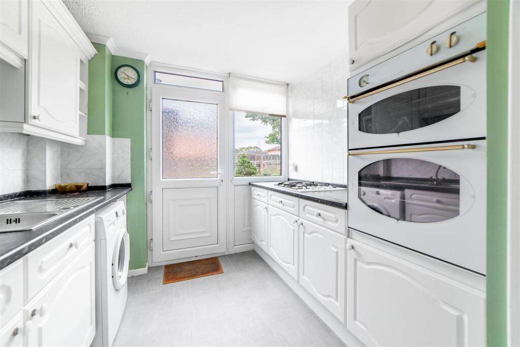 House in Newcastle upon Tyne - View 4
