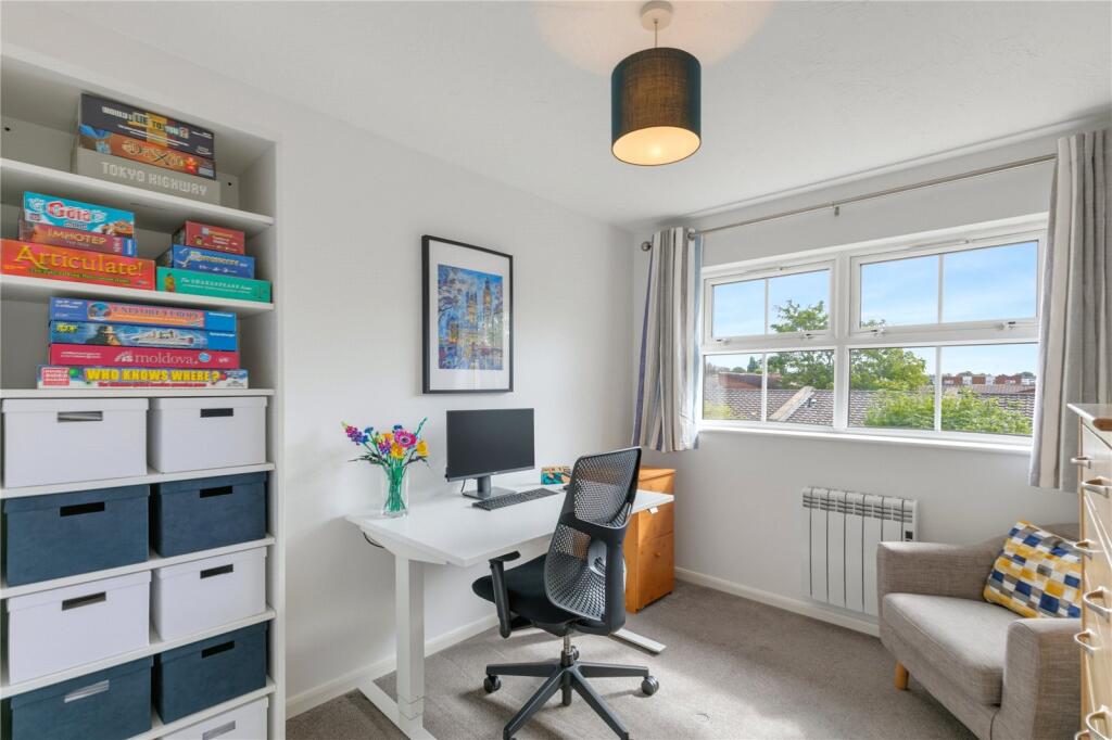 Apartment in London - View 4