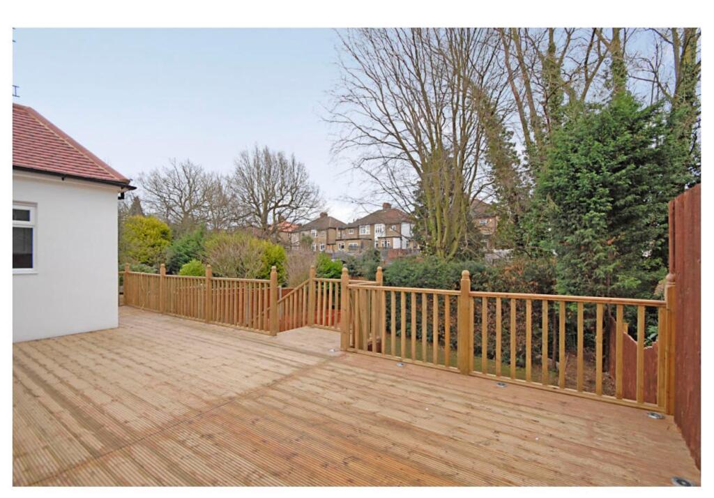 House in Harrow - View 5
