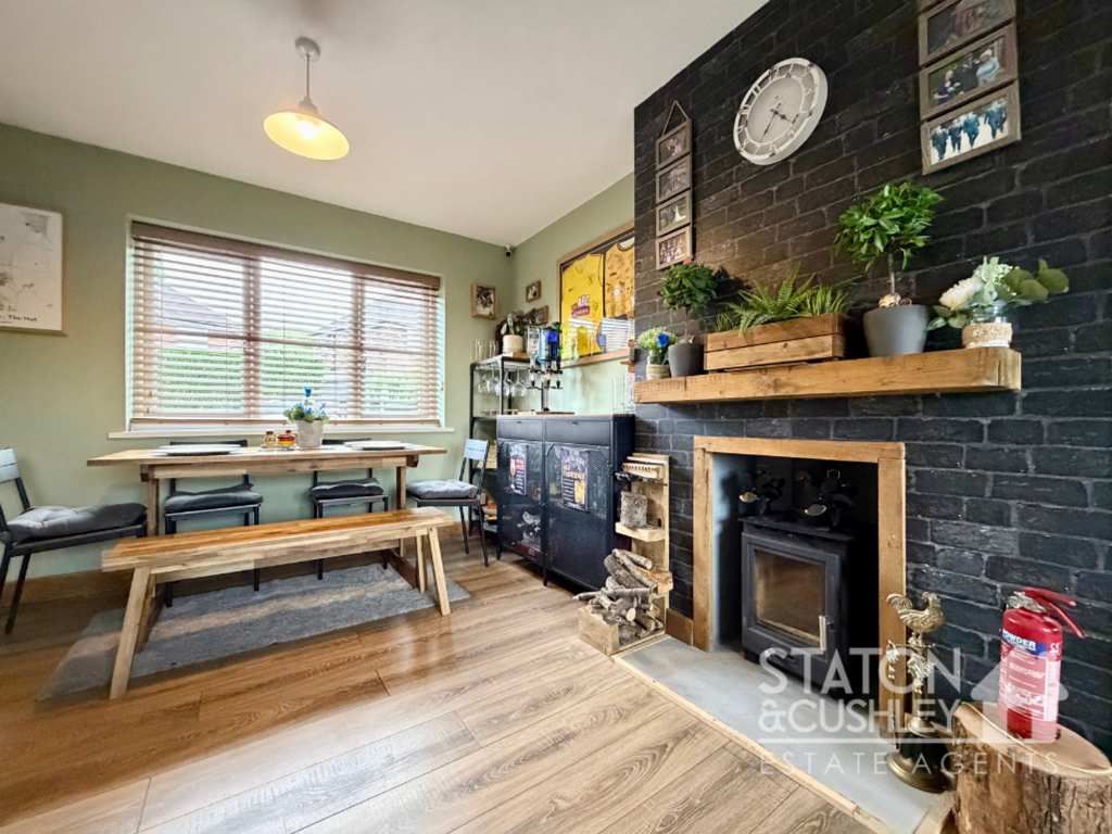 House in Ashfield, Broomhill, Hucknall - View 3