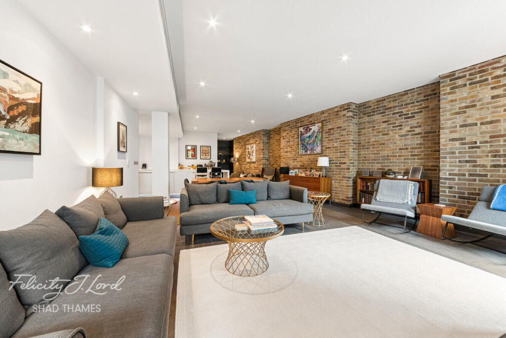 Apartment in London - View 3