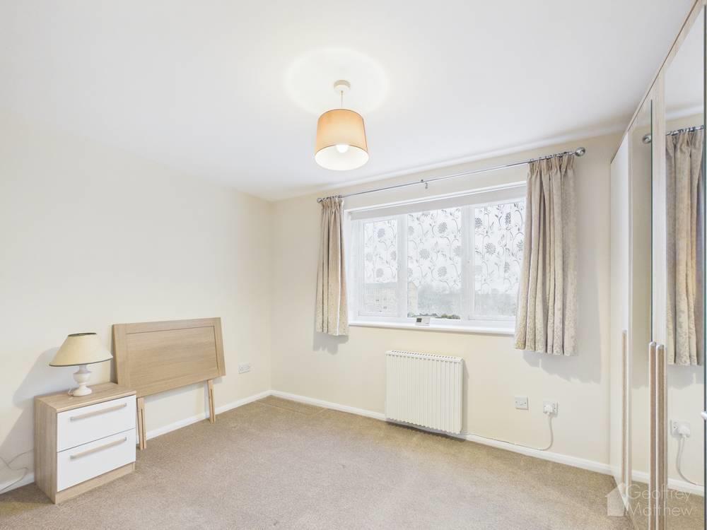 Apartment in Harlow, Essex - View 5