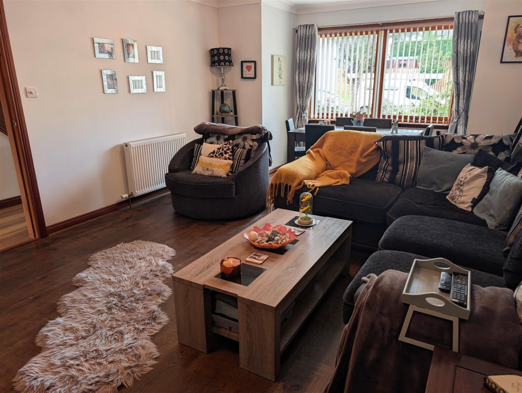 House in Perth - View 3