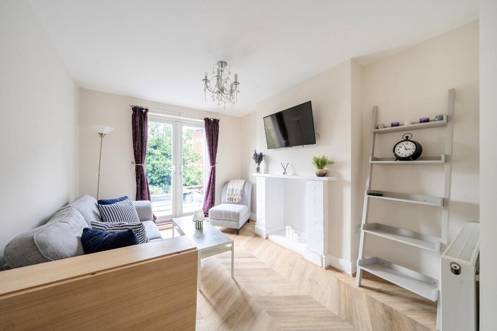Apartment in London - View 4
