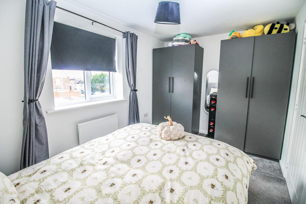 House in Sunderland, Herrington Grange, Sunniside - View 4
