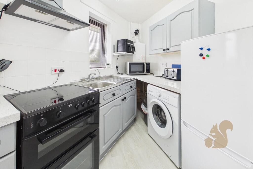 Apartment in Babergh, Great Cornard - More