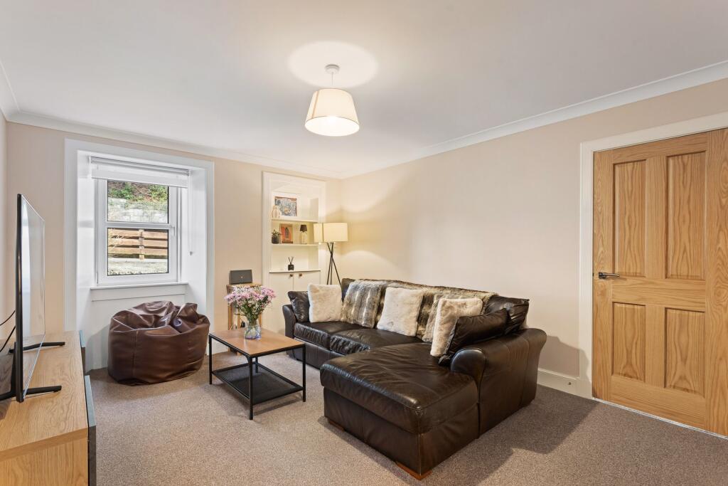 Apartment in Bridge of Allan, Inverallan, Causewayhead - View 3