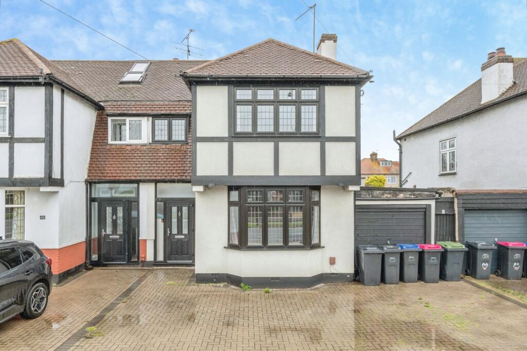 Main image of property: Prince Avenue, SOUTHEND-ON-SEA, Essex, SS2