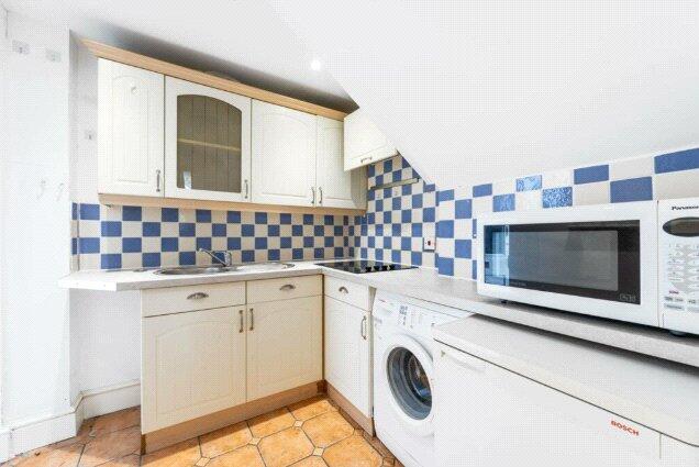 Apartment in London - View 5