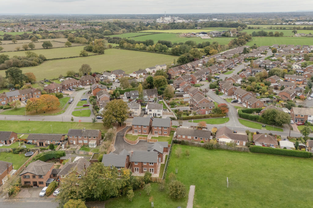 Linnards Lane, Wincham photo 3