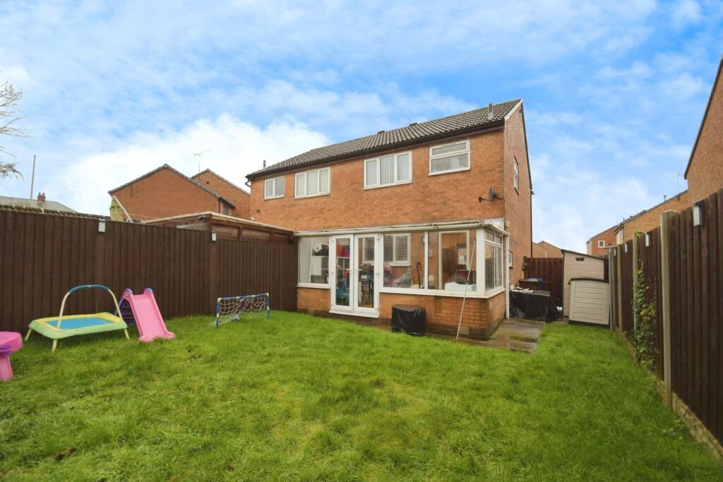 Crestwood Court, Sheffield Lane Top, S5 photo 4