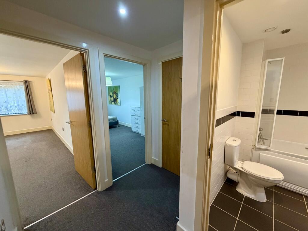 Apartment in Birmingham, Calthorpe Fields - View 5