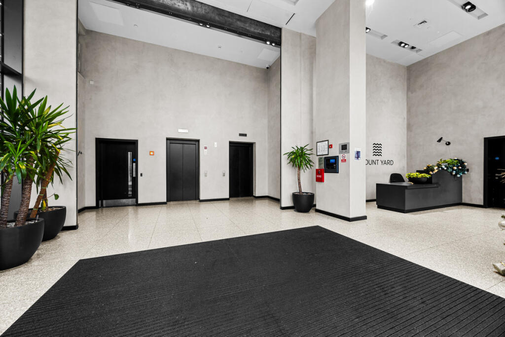 Apartment in Manchester, Strangeways - View 4