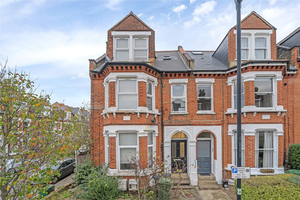 Main image of property: Kestrel Avenue, London, SE24