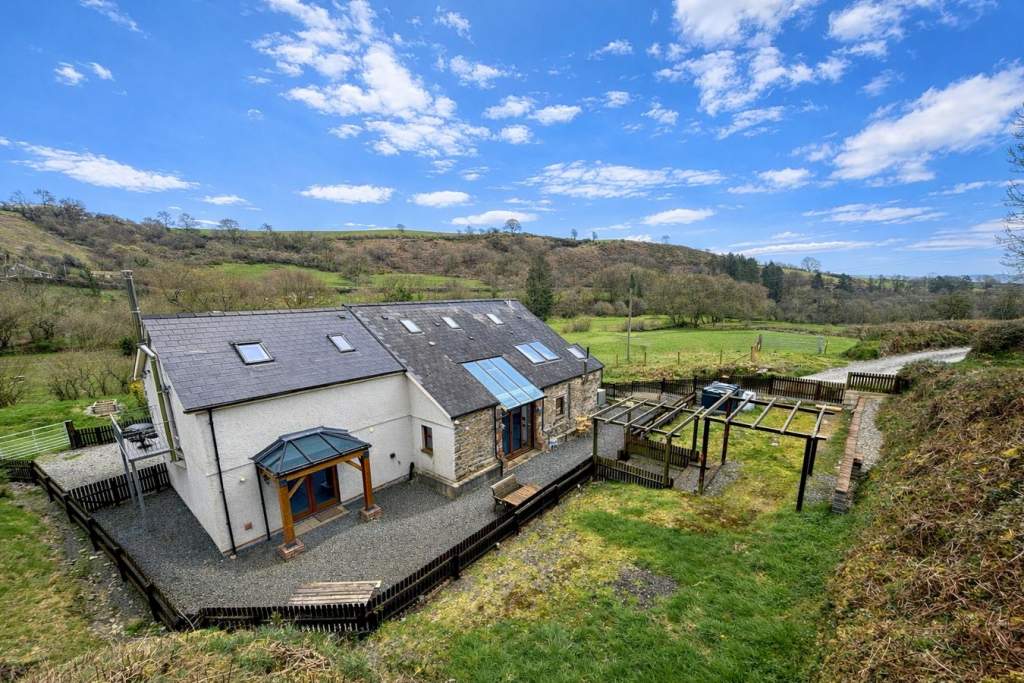 Drefach, Llanybydder, SA40 - View 4