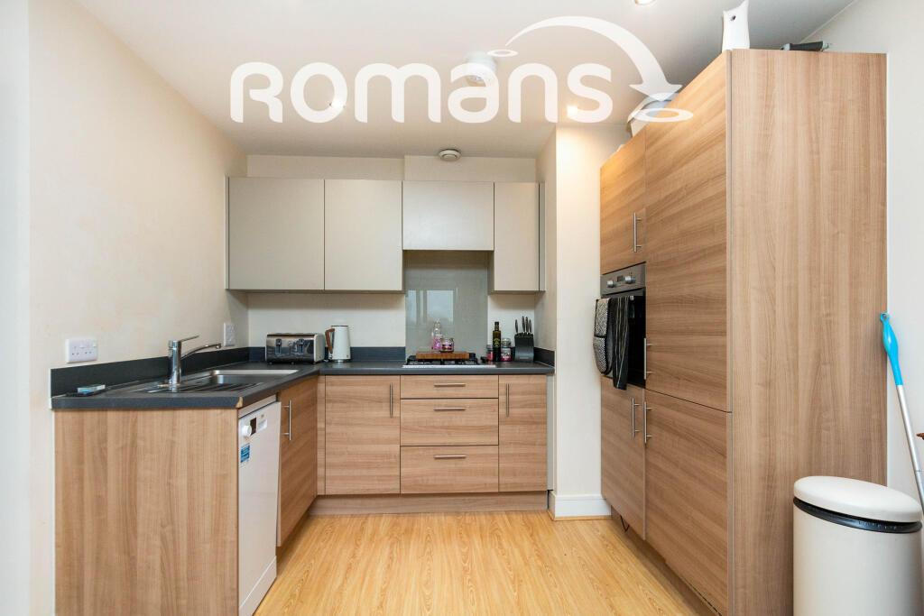 Main image of property: Queensmead, Farnborough, GU14