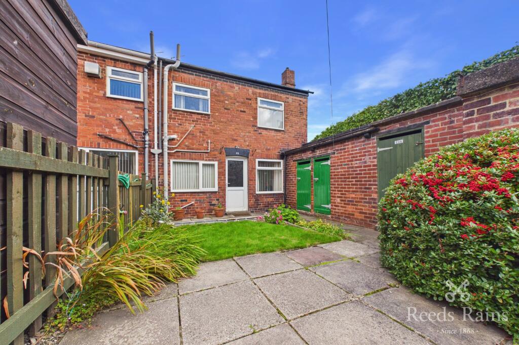 House in Wakefield - View 4