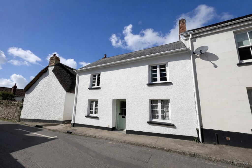 Main image of property: East Street, Braunton, Devon, EX33