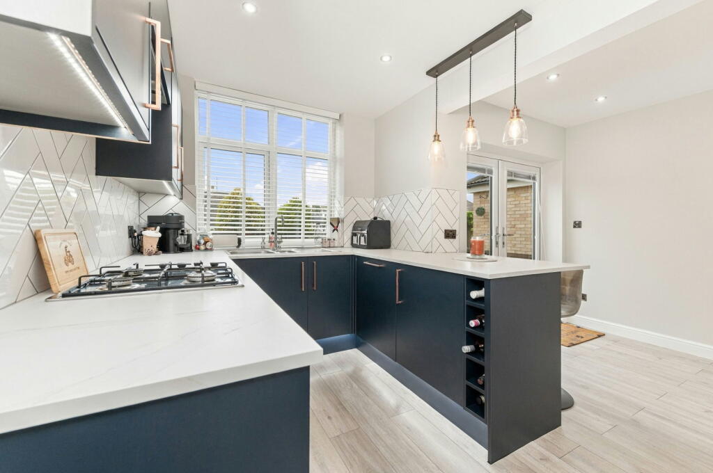 House in Leeds, West Yorkshire - View 3