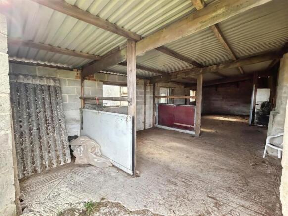 BARN