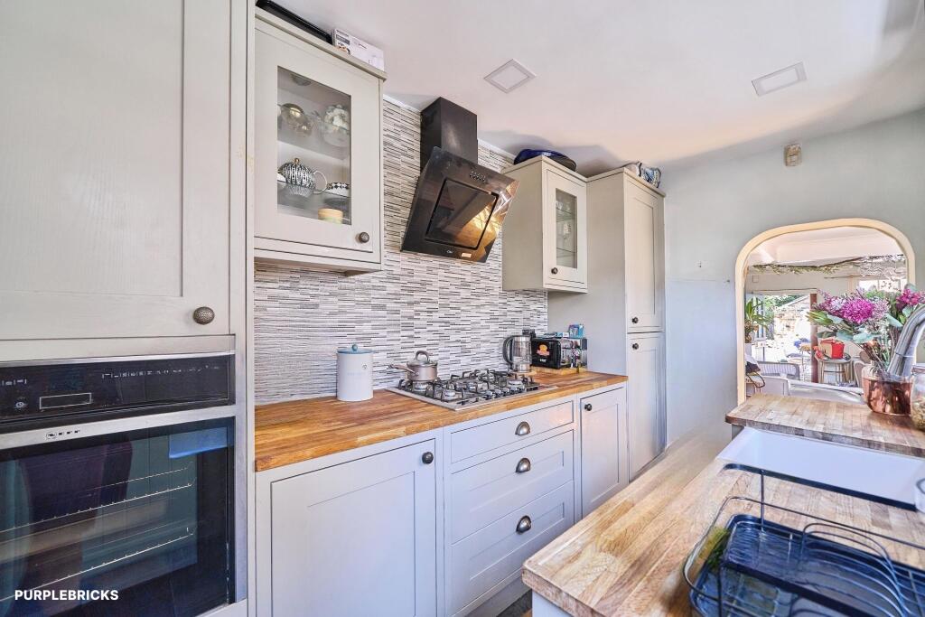 House in Southall - View 5