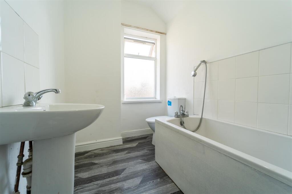 Additional image 17 of Gleave Road, Selly Oak, Birmingham, West Midlands, B29