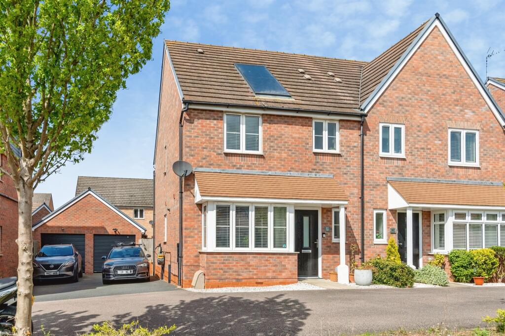 Main image of property: Alnwick Close, Rushden