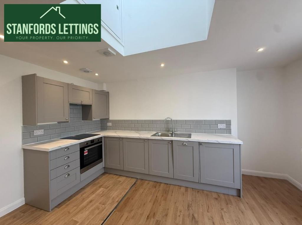 Apartment in Worthing, West Sussex - View 4