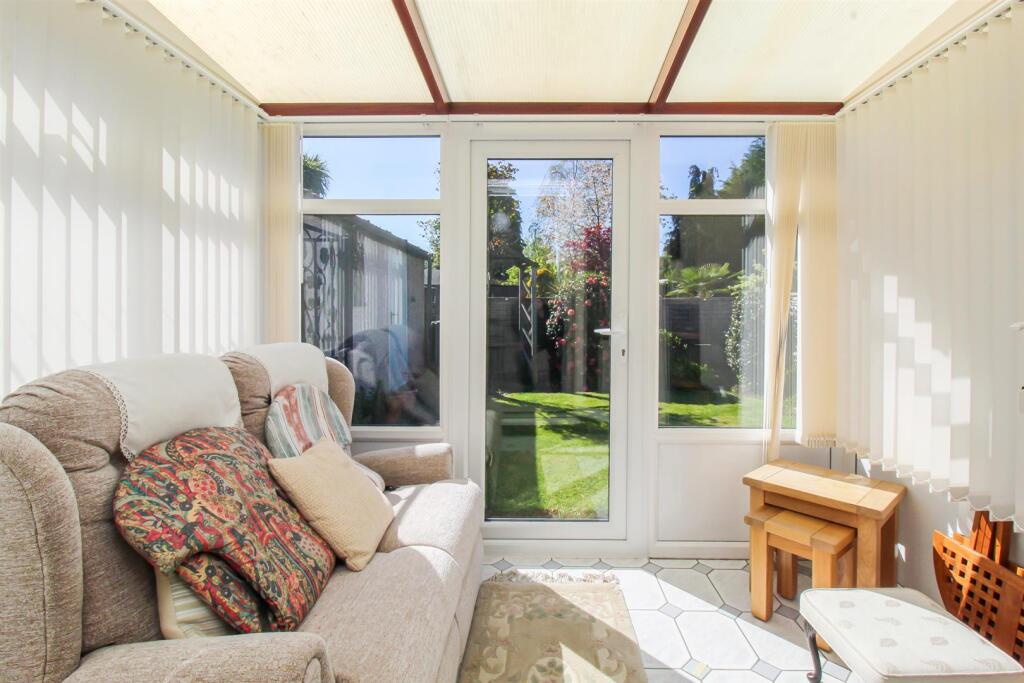 House in Wakefield, Thornes - View 3