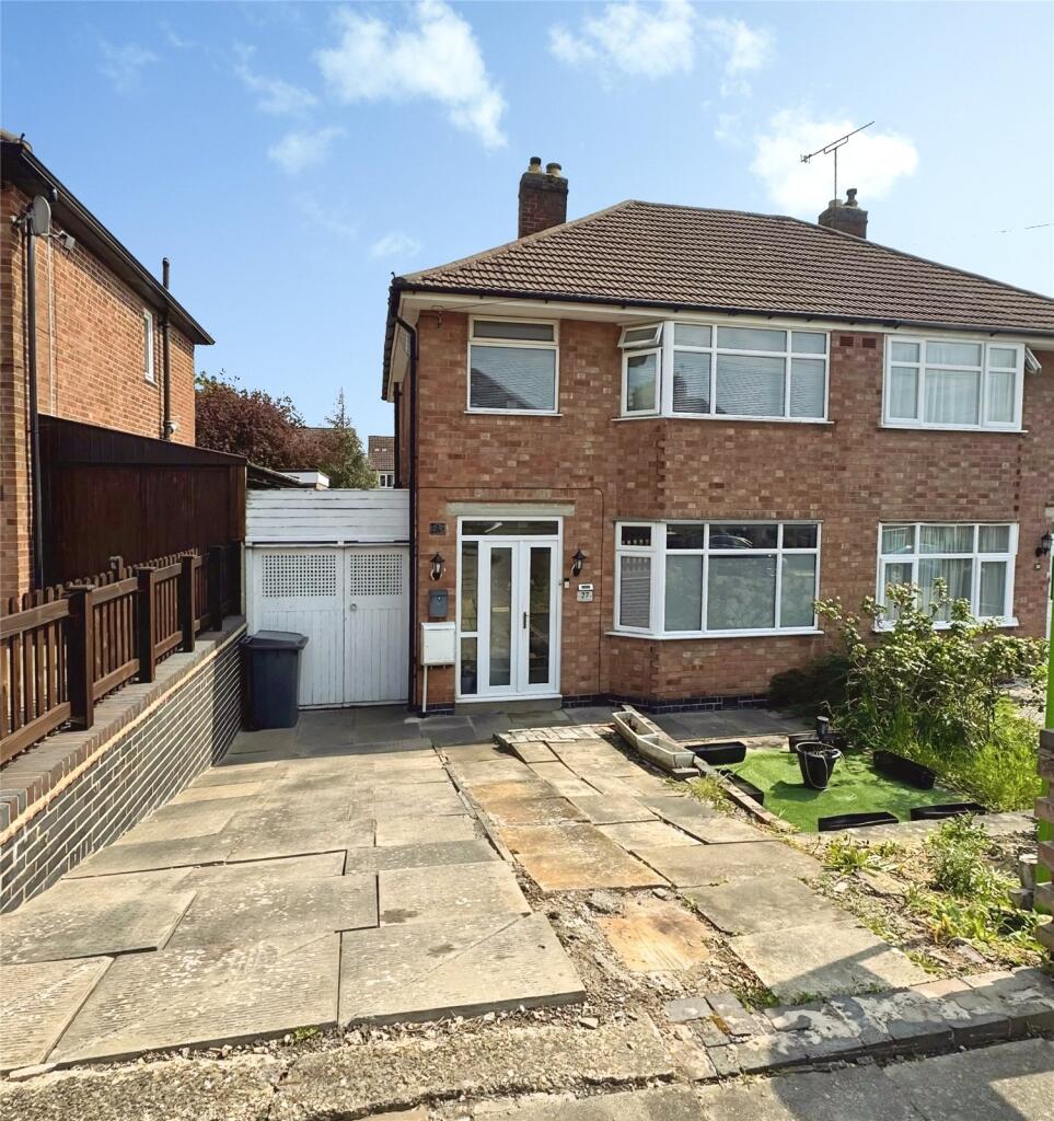 Main image of property: Chestnut Avenue, Leicester, Leicestershire, LE5