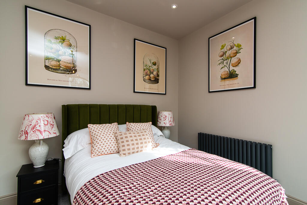Apartment in Derby - View 5